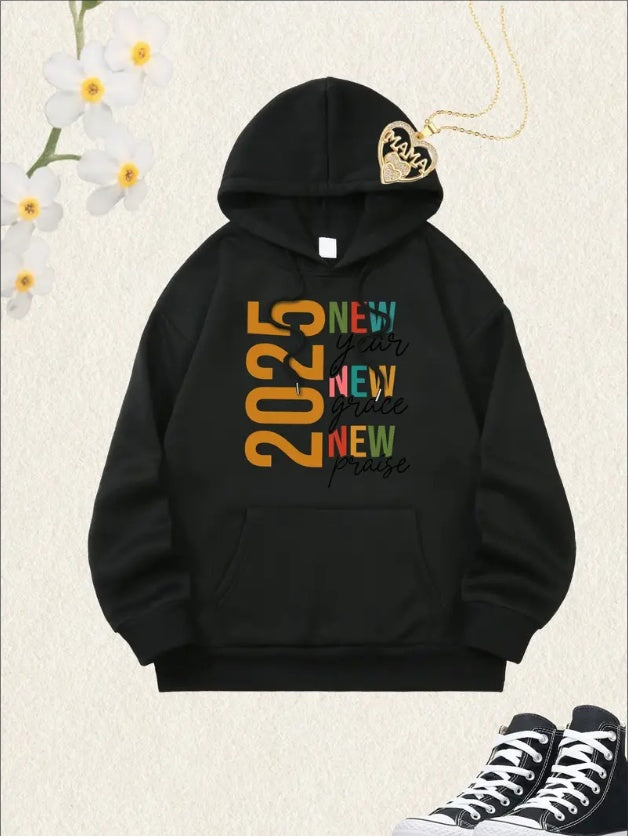 Festive Comfort: Women’s Christmas Graphic Hooded Sweatshirt with Pockets.